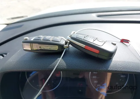 2016 Audi A3 2.0T Premium z USA, uszkodzony, nr VIN WAUB8GFF3G1005460